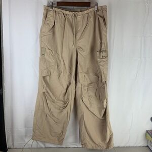 H&M Divided Cargo Pants Mens Large Tan Relaxed Fit Gorpcore Nylon Bungee Hem